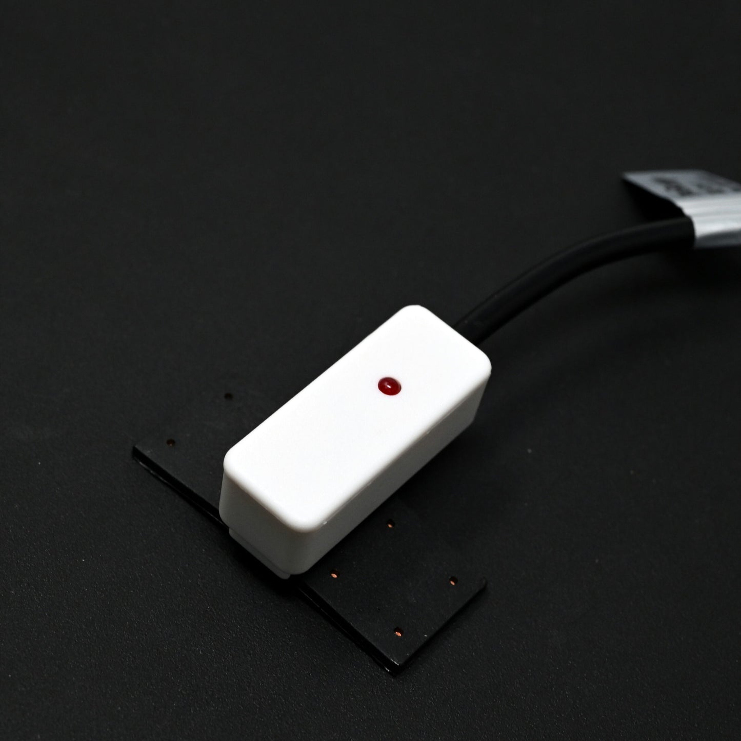 Pro-Range XKC-Y26-V-DC 5-24V Non-Contact Liquid Level Sensor