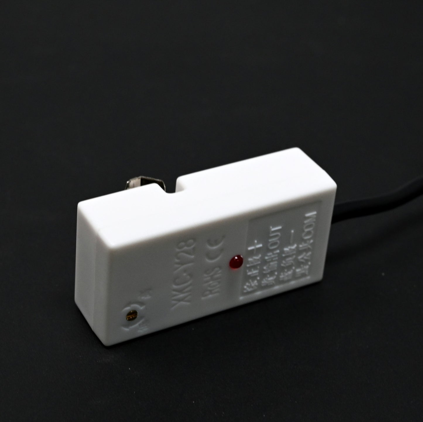 Pro-Range XKC-Y28A-NO-DC 24V Non-Contact Liquid Level Sensor