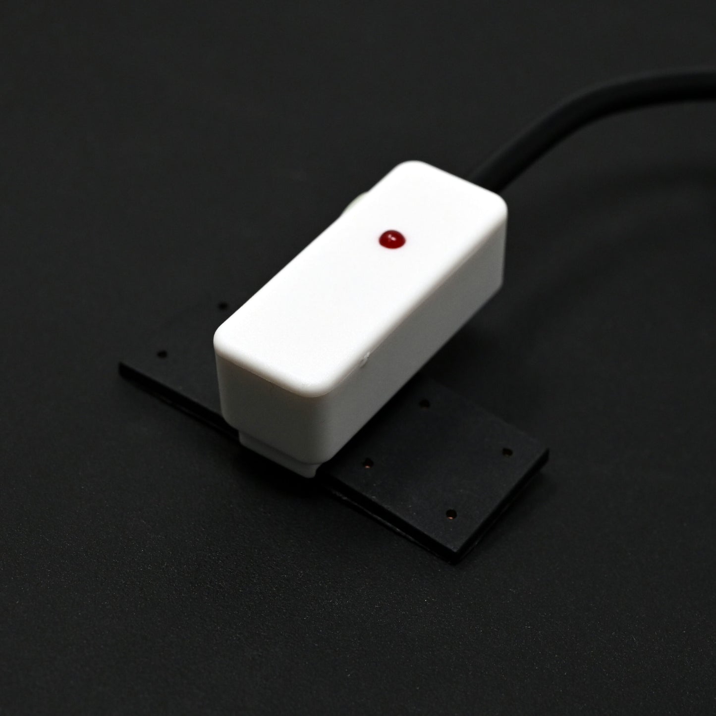 Pro-Range XKC-Y26PNP DC 24V Non-Contact Liquid Level Sensor