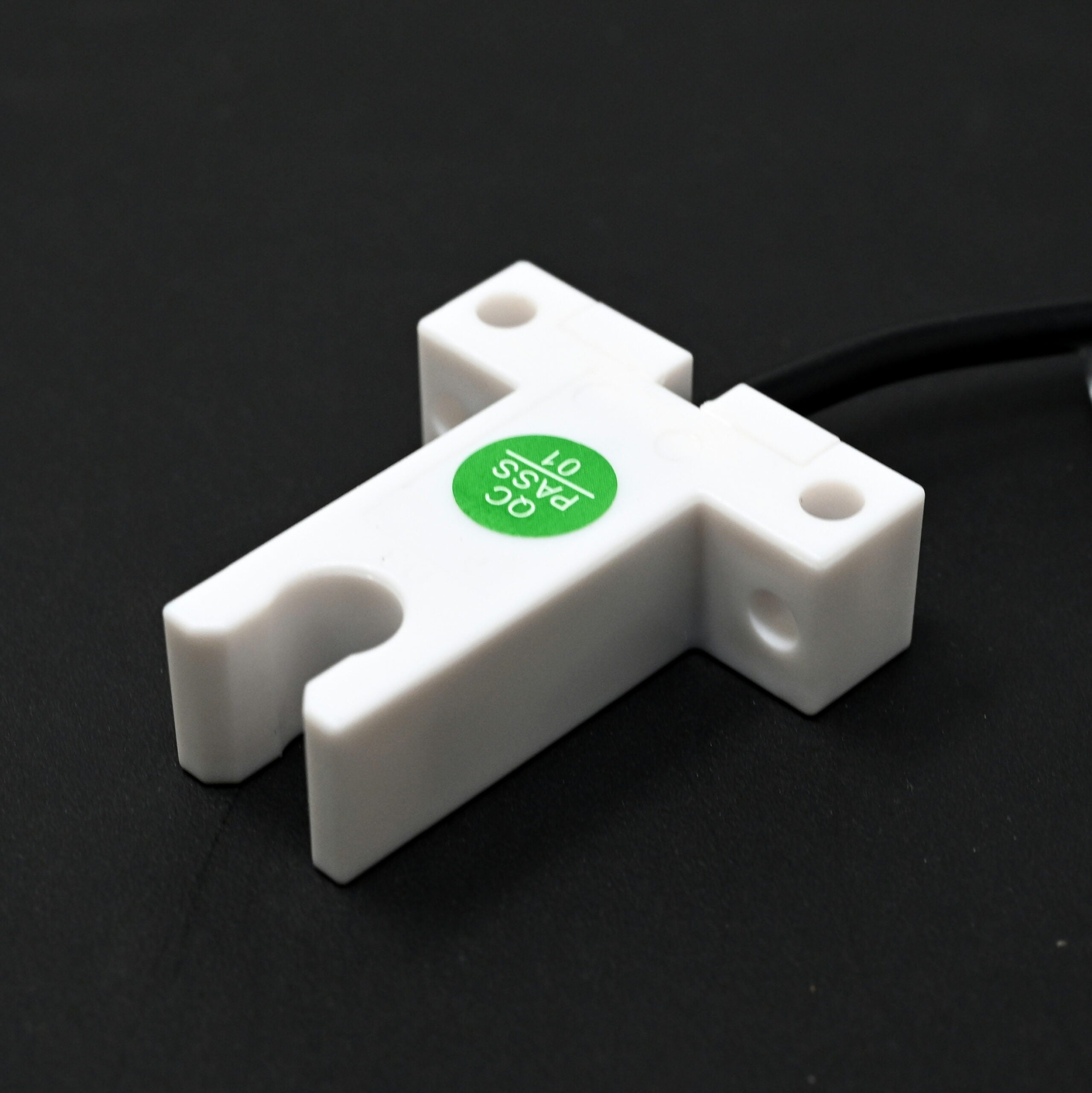 Pro-Range XKC-Y27C-NPN-DC 5-24V-D4mm Non-Contact Liquid Level Sensor